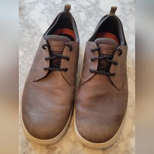 Rockport leather shoes size 11 gray